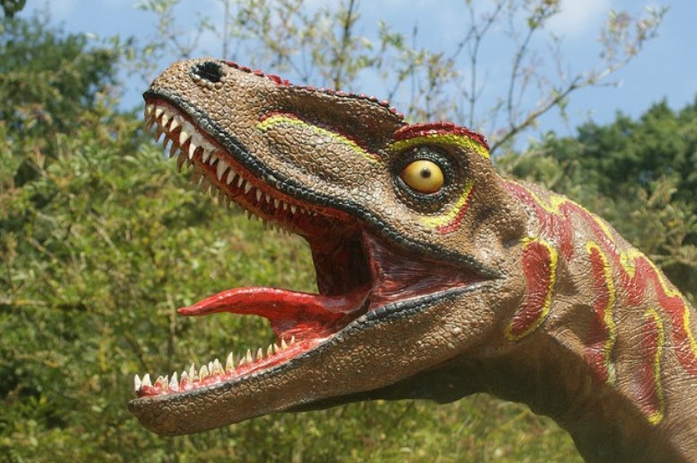 Красный динозавр красивые фото и картинки