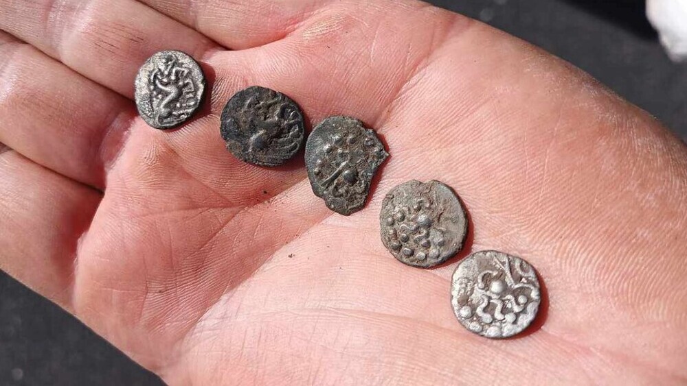 В Германии нашли 2000-летний кельтский клад с серебряными монетами