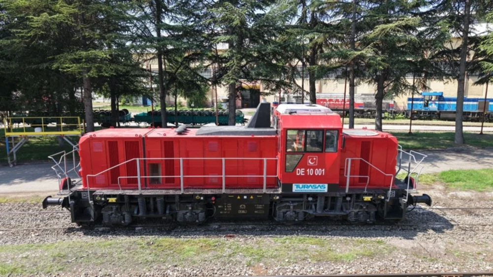 Локомотив