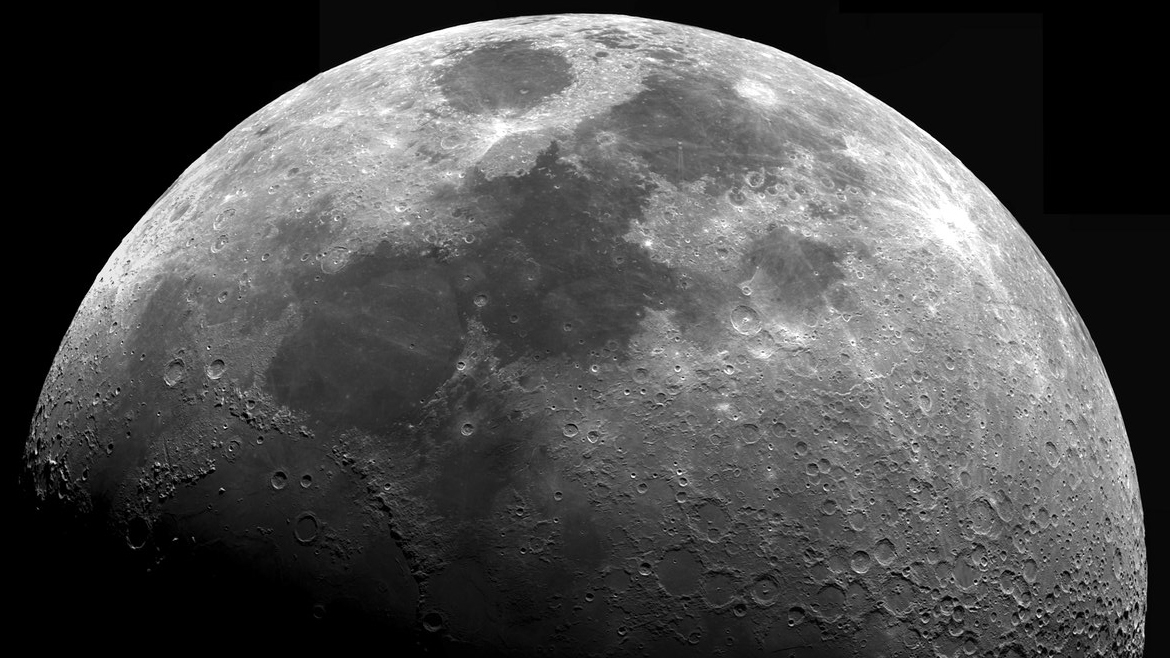 Панорама Луны в 4к.
