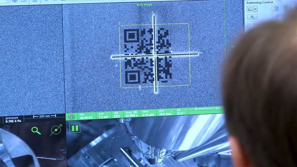 QR-код меньше бактерии
