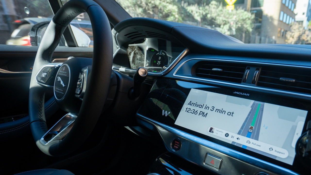 ООН утвердила первые в истории единые правила для беспилотных авто