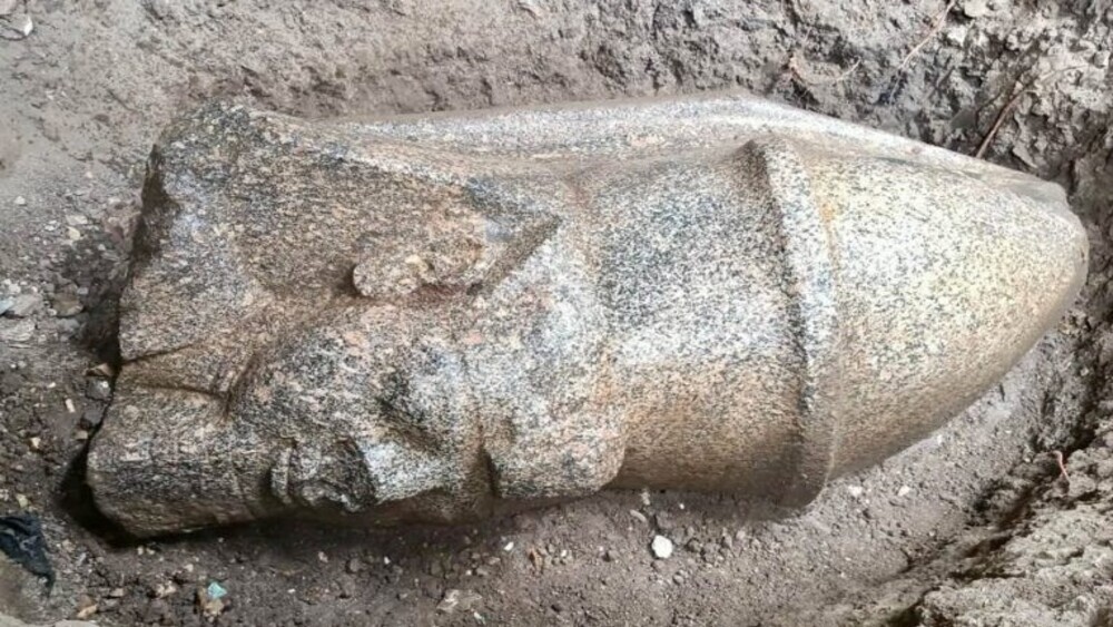 В Египте нашли голову колоссальной статуи Рамзеса II высотой 8,5 метра