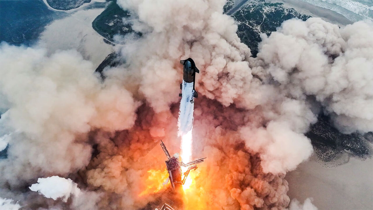 Starship впервые вышел на орбиту с полезной нагрузкой