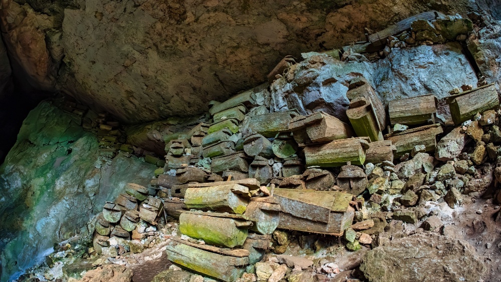 Пещера Лумианг в Сагаде, горная провинция Филиппин,