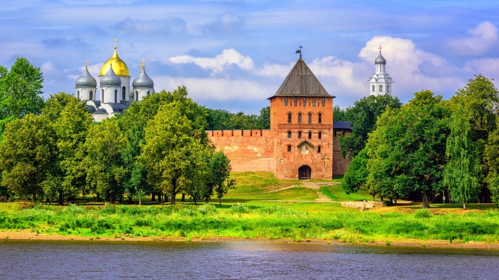 Великий новгород достопримечательности фото летом Разгадку недавно открытой берестяной грамоты из Великого Новгорода ищут в летопи