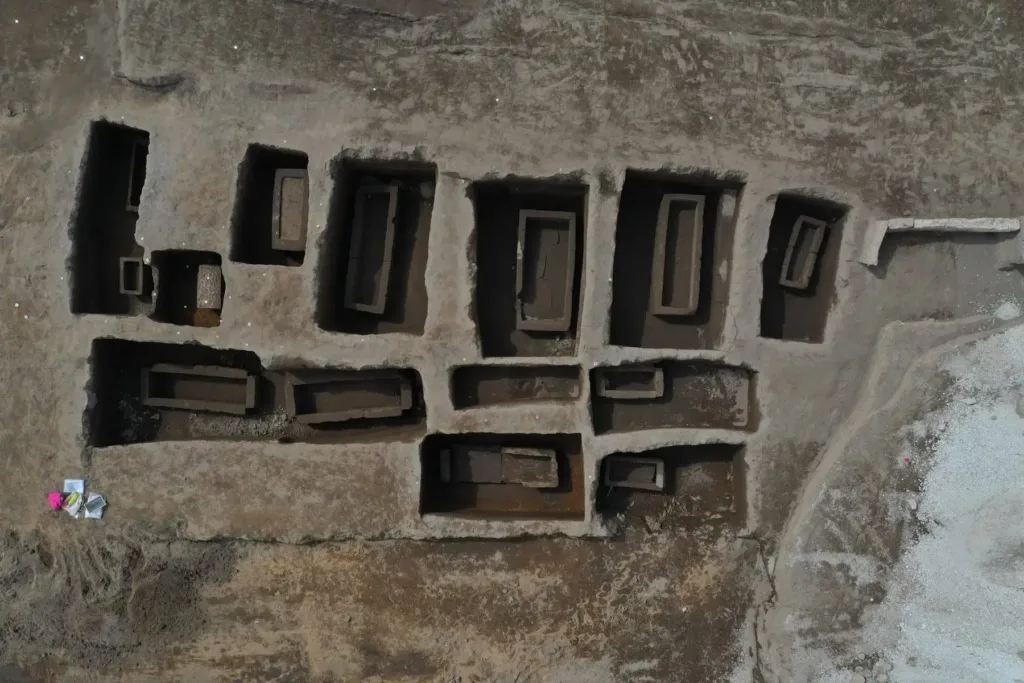 Некрополь