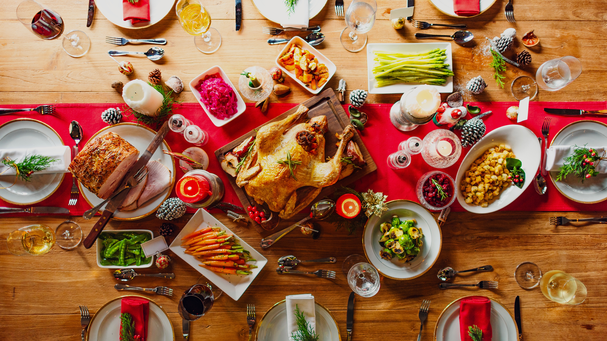 Новогодний стол, алкоголь