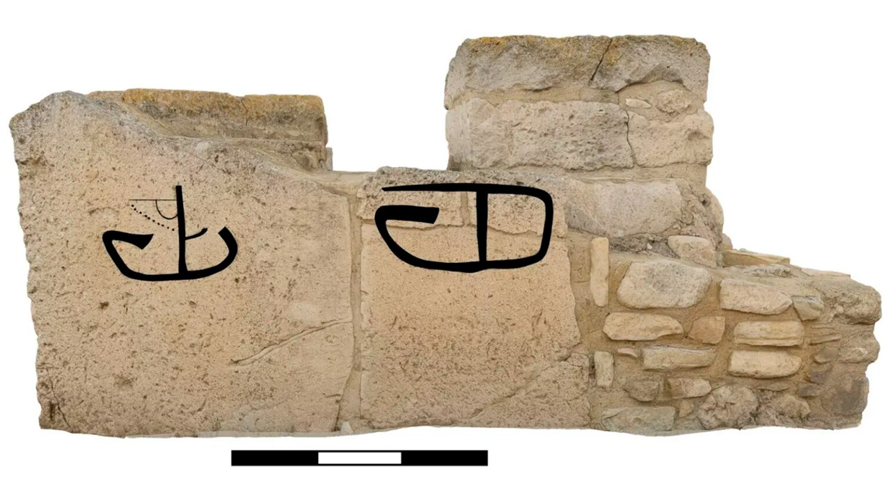 На 3000-летней стене на Кипре найдены 23 неизвестных ранее граффити с кораблями