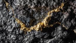 Геохимики выяснили, как работает «золотая кухня» Земли под морским дном