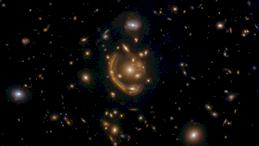 GAL-CLUS-022058s — самое большое и одно из самых полных колец Эйнштейна, когда-либо обнаруженных в нашей Вселенной