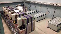 Проточные батареи для сетевых хранилищ энергии