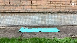 Как тела разной массы падают на землю? Проверим на практике!