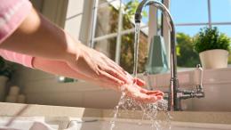 струя воды распадается на капли