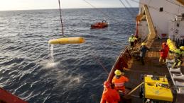 Автономный подводный аппарат после успешного завершения миссии по картированию морского дна в Северном Ледовитом океане
