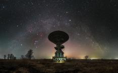 Антон Комлев - Артефакты прошлого