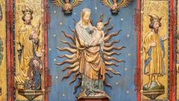 Алтарь 1420 года из  Альп-Лейггерн, образцы для исследования были взяты с одеяния Девы Марии