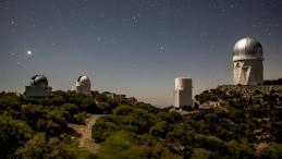 Национальная обсерватория Китт-Пик в аризонской пустыне
