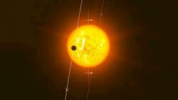 Иллюстрация экзопланеты WASP-79 b, еще одного горячего Юпитера на полярной орбите вокруг своей звезды