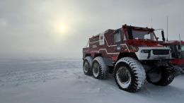 Китайский вездеход проехал свыше 10 000 км в Антарктиде