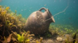 10 000-летний сосуд эпохи Дземон с орнаментом